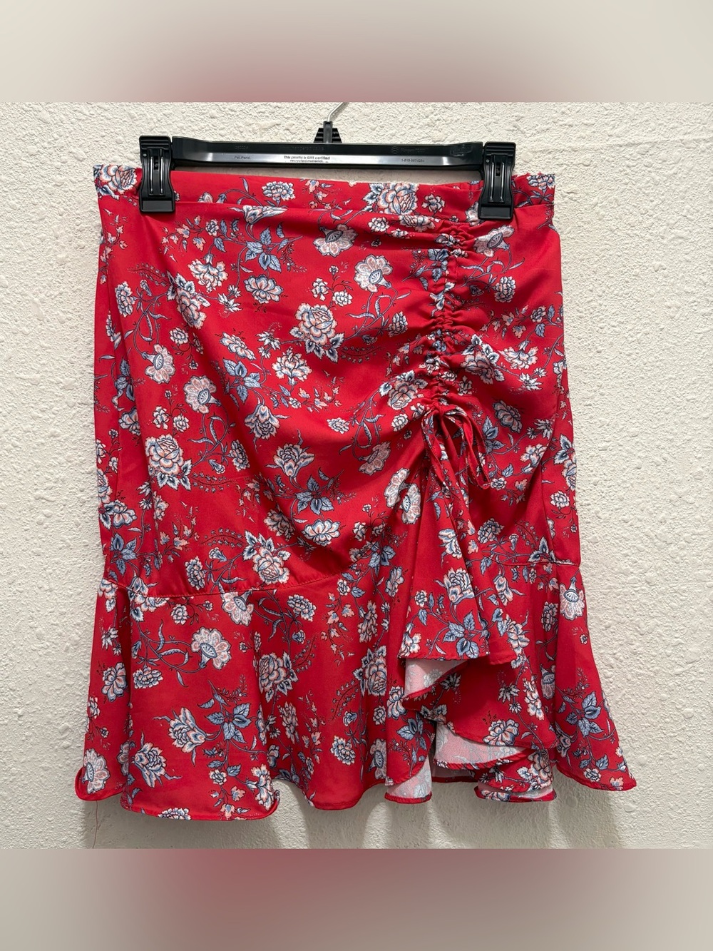 Max Studio Red & Blue Floral Ruched Tie Skirt Size Small